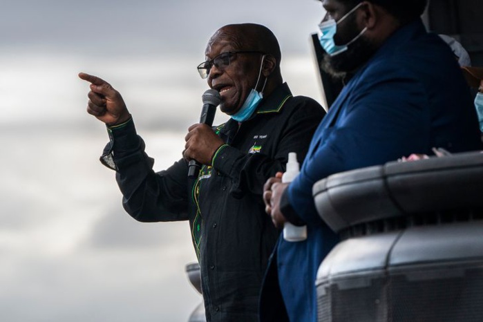 L'ANC déchire aujourd'hui entre défenseurs de Jacob Zuma au centre et partisans de president actuel Cyril Ramaphosa, credit photo La Croix L'ANC déchire aujourd'hui entre défenseurs de Jacob Zuma au centre et partisans de president actuel Cyril Ramaphosa, credit photo La Croix
