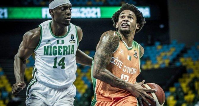 Mimi Zouzoua, l'étoile montante du basket-ball ivoirien Mimi Zouzoua, l'étoile montante du basket-ball ivoirien