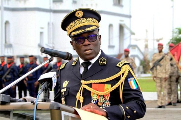 Le chef d'état-major général des Armées ivoirien, le général Lassina Doumbia Le chef d'état-major général des Armées ivoirien, le général Lassina Doumbia