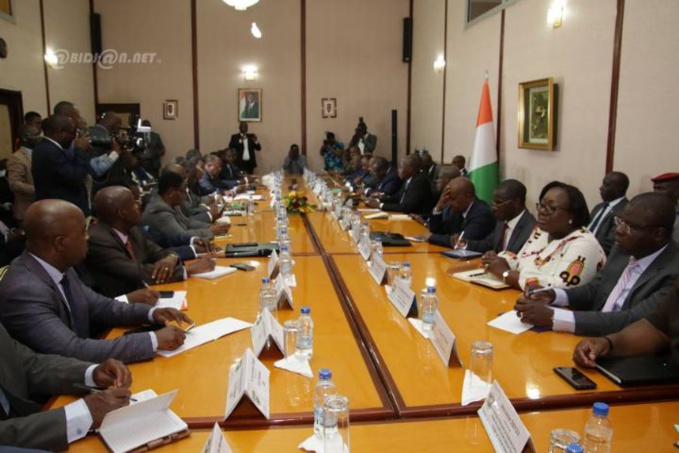 Un proche d'Affi en colère contre le gouvernement après l'exclusion de certains acteurs clés du dialogue politique Un proche d'Affi en colère contre le gouvernement après l'exclusion de certains acteurs clés du dialogue politique