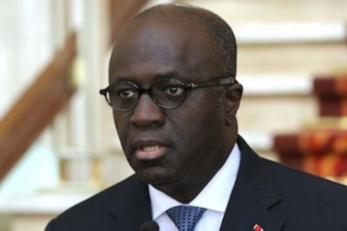 Amon Tanoh bientôt entre les griffes de la justice ? Ce qu’il risque après les menaces d’Adou Richard Amon Tanoh bientôt entre les griffes de la justice ? Ce qu’il risque après les menaces d’Adou Richard