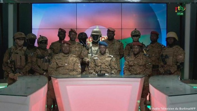 Burkina Faso/Putsch : Les militaires tentent de rassurer la CEDEAO Burkina Faso/Putsch : Les militaires tentent de rassurer la CEDEAO