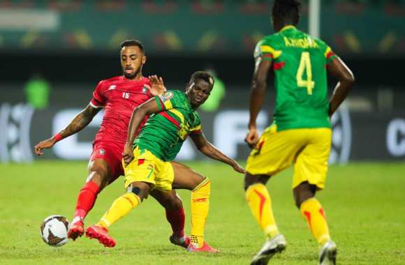 CAN 2021: Eliminé en 1/8 de finale par la Guinée-Equatoriale, le Mali trouve ‘’trop suspect’’ l’annulation de son penalty par la VAR CAN 2021: Eliminé en 1/8 de finale par la Guinée-Equatoriale, le Mali trouve ‘’trop suspect’’ l’annulation de son penalty par la VAR