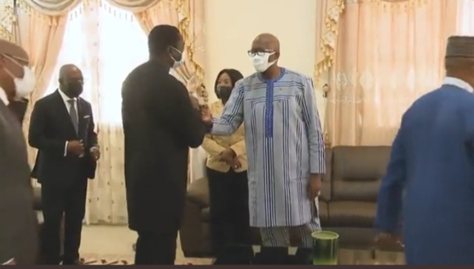 Burkina : Première apparition de Rock Kaboré depuis sa chute Burkina : Première apparition de Rock Kaboré depuis sa chute