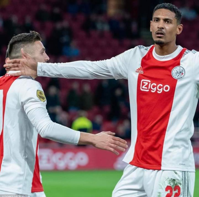 Football Coupe de Hollande : Monstrueux ,Haller envoie l'Ajax en demie! Football Coupe de Hollande : Monstrueux ,Haller envoie l'Ajax en demie!