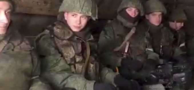 Guerre en Ukraine : ‘’N’importe qui dans le monde peut écouter’’, les communications des soldats Russes, l’armée de Poutine recule Guerre en Ukraine : ‘’N’importe qui dans le monde peut écouter’’, les communications des soldats Russes, l’armée de Poutine recule