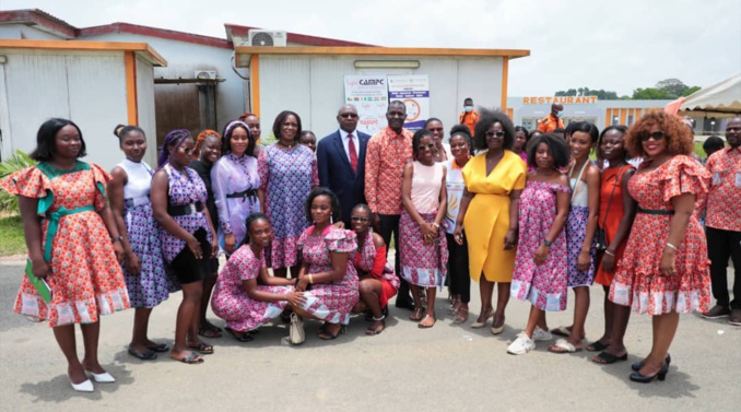 CROUA2: LE DOCTEUR BAFETIGUE OUATTARA HONORE LES FEMMES DU CROU ABIDJAN 2 CROUA2: LE DOCTEUR BAFETIGUE OUATTARA HONORE LES FEMMES DU CROU ABIDJAN 2