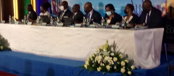 Ecobank- CI/ Le conseil d'administration rassure les actionnaires sur la bonne santé de la banque. Ecobank- CI/ Le conseil d'administration rassure les actionnaires sur la bonne santé de la banque.