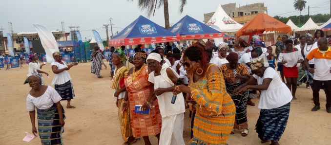 Lodjoukrou festival de Dabou/ La communauté Baoulé fait sensation avec Bella Nika Lodjoukrou festival de Dabou/ La communauté Baoulé fait sensation avec Bella Nika
