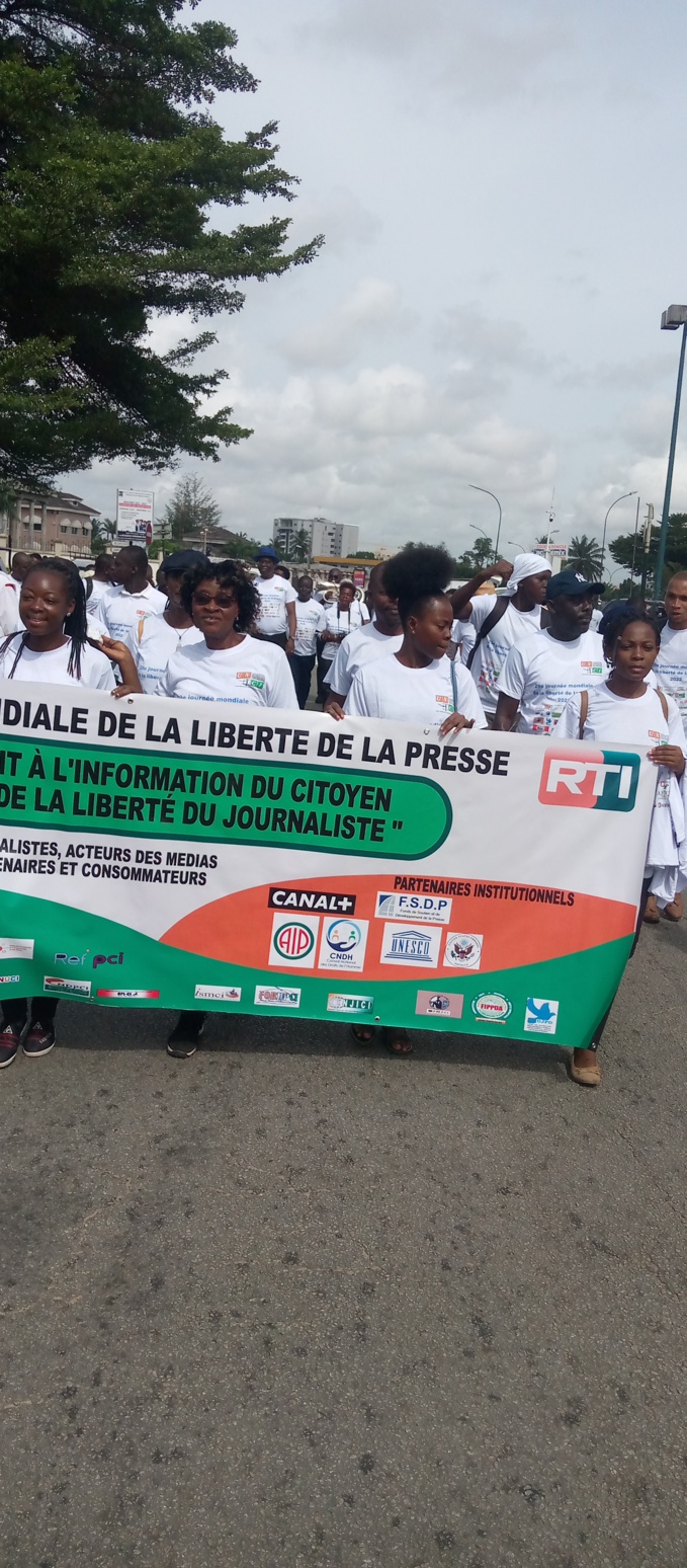 Les journalistes de Côte d'Ivoire demandent au gouvernement de réactiver la subvention bloquée depuis 4 ans Les journalistes de Côte d'Ivoire demandent au gouvernement de réactiver la subvention bloquée depuis 4 ans
