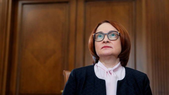 Russie/selon un expert Français, la patronne de la banque centrale aurait averti Poutine ‘’d’un effondrement de l’économie’’ à la fin du mois Russie/selon un expert Français, la patronne de la banque centrale aurait averti Poutine ‘’d’un effondrement de l’économie’’ à la fin du mois