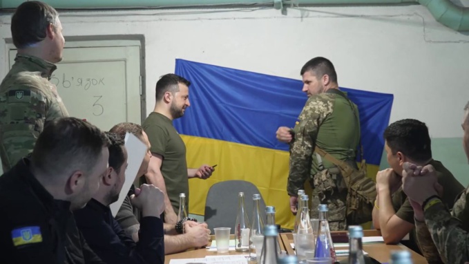 Malgré la menace Russe, Volodymyr Zelensky se rend à Mykolaïv au plus près du front Malgré la menace Russe, Volodymyr Zelensky se rend à Mykolaïv au plus près du front