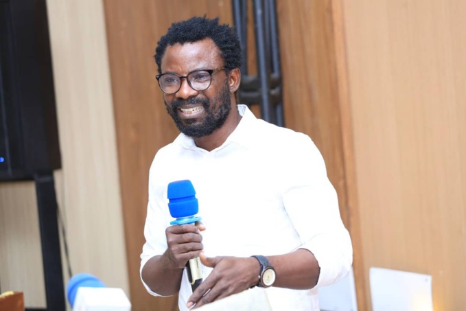 Djokoury Prince Henry, initiateur du projet de solidarité en milieu chrétien pour la réalisation des projets Djokoury Prince Henry, initiateur du projet de solidarité en milieu chrétien pour la réalisation des projets