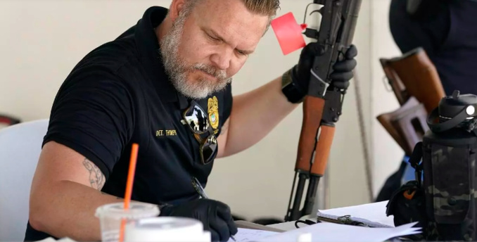 USA/Miami : des citoyens collectent des armes pour l’Ukraine USA/Miami : des citoyens collectent des armes pour l’Ukraine