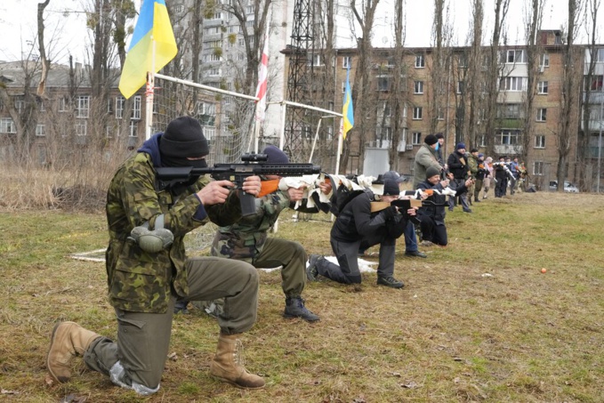 Ukraine : les volontaires Russes se bousculent pour combattre l'agression de Poutine