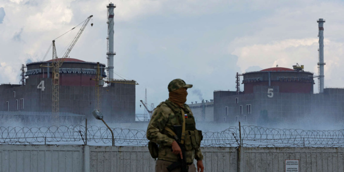 Guerre en Ukraine : 3 dépôts de munitions de l’armée Russe détruits à l’est et au sud Guerre en Ukraine : 3 dépôts de munitions de l’armée Russe détruits à l’est et au sud