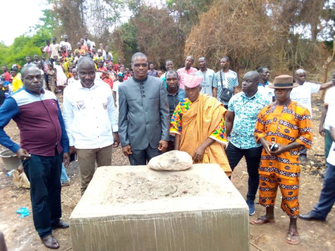 La Murego veut offrir un dispensaire à deux villages , Gouatifla et Goaboifla dans la commune de Zuénoula La Murego veut offrir un dispensaire à deux villages , Gouatifla et Goaboifla dans la commune de Zuénoula