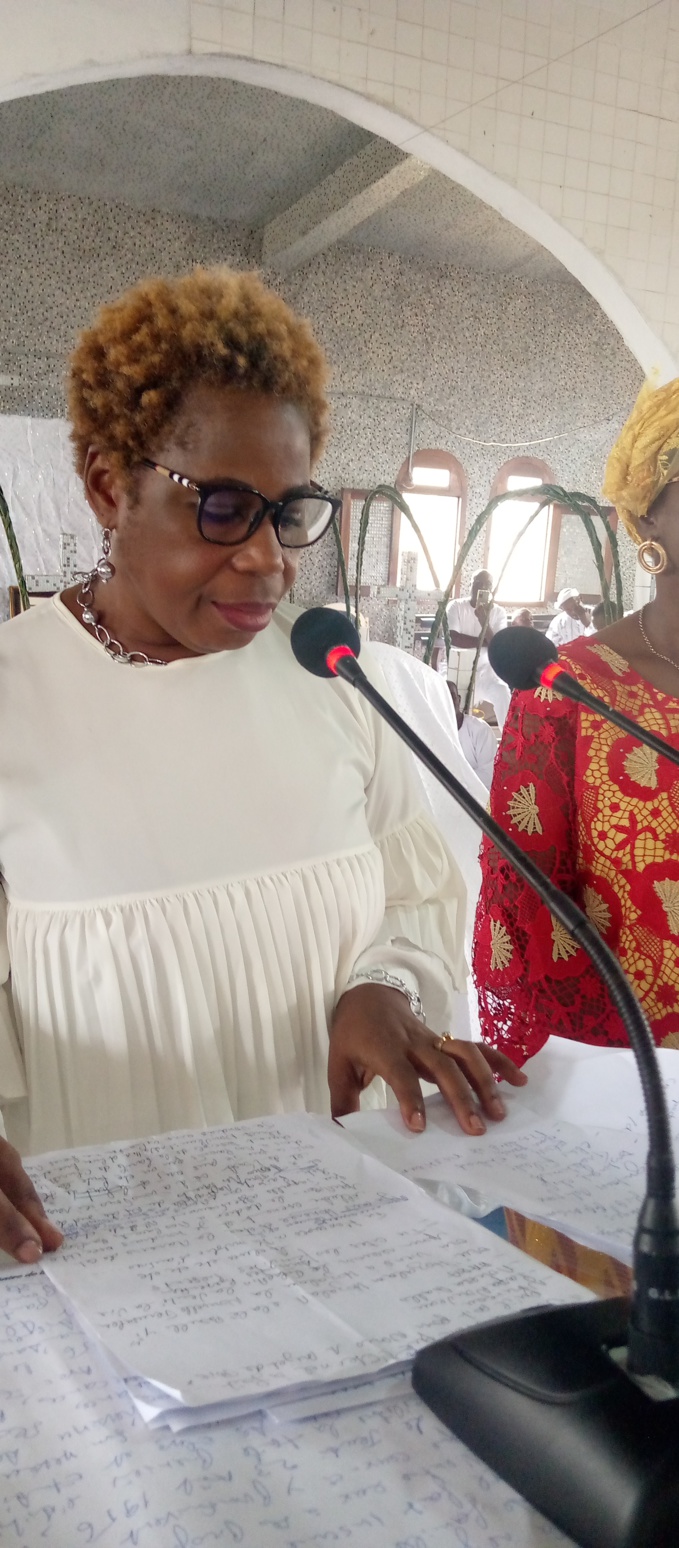 Pr. Broalet Espérance a fait parler son cœur et prodigué des conseils aux élèves et étudiants Pr. Broalet Espérance a fait parler son cœur et prodigué des conseils aux élèves et étudiants