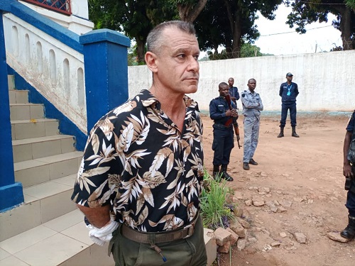 Centrafrique/ incarcération d'un présumé mercenaire Français: la France exige sa libération immédiate Centrafrique/ incarcération d'un présumé mercenaire Français: la France exige sa libération immédiate