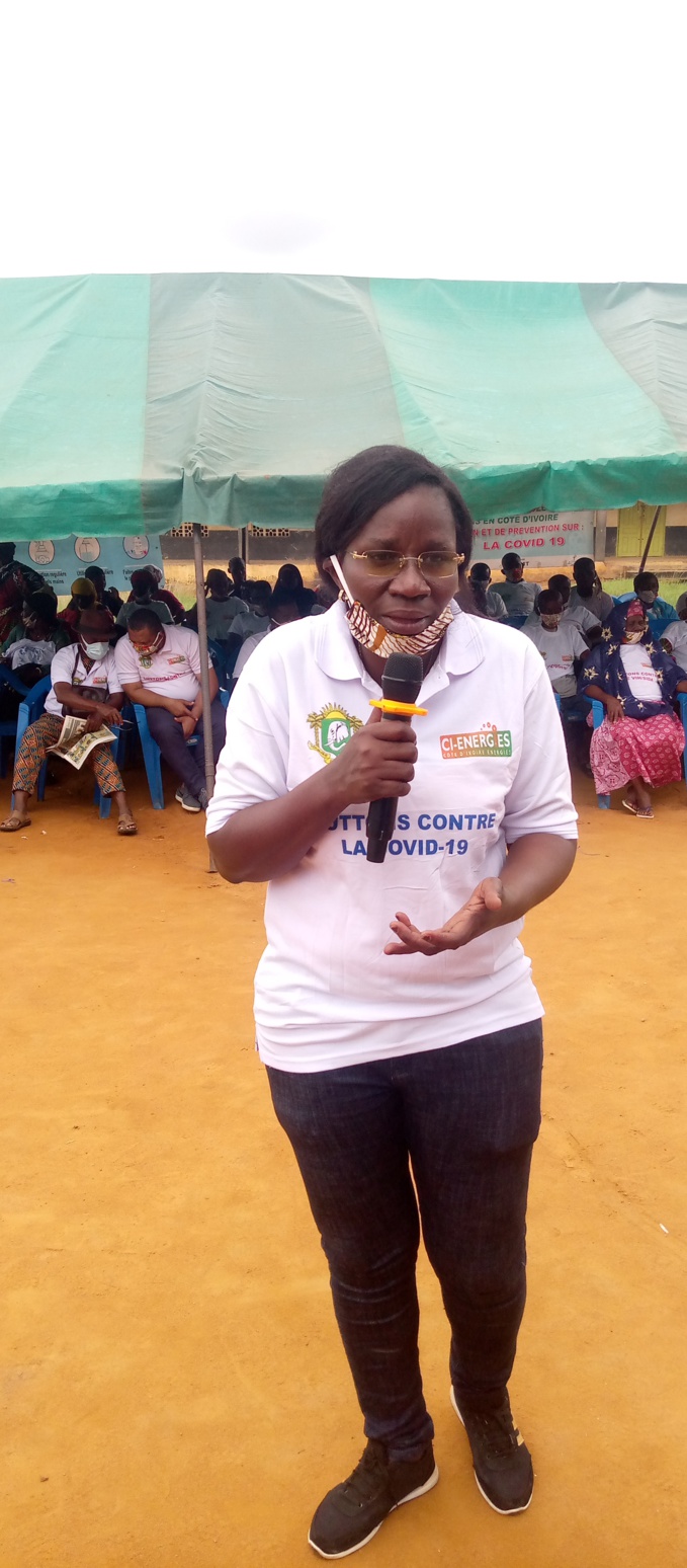 Mme Koudou Josiane, présidente de l'Ong Ipsdh sensibilisé sur le Vih-Sida et la Covid-19 Mme Koudou Josiane, présidente de l'Ong Ipsdh sensibilisé sur le Vih-Sida et la Covid-19