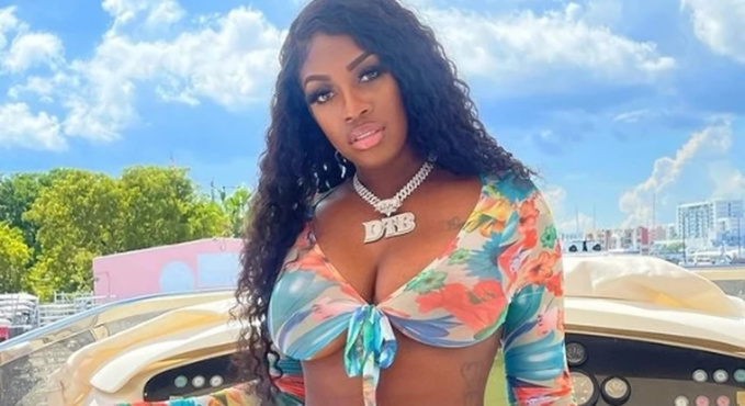 Ph:Dr La star jamaïcaine Ph:Dr La star jamaïcaine