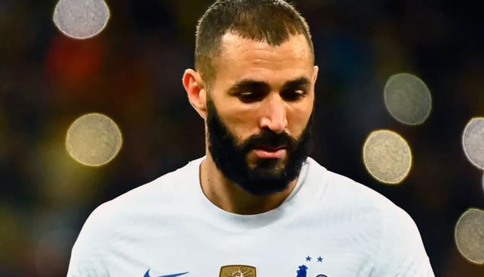 Karim Benzema est le premier Ballon d'Or sortant à manquer un Mondial depuis Kevin Keegan, en 1978. Karim Benzema est le premier Ballon d'Or sortant à manquer un Mondial depuis Kevin Keegan, en 1978.