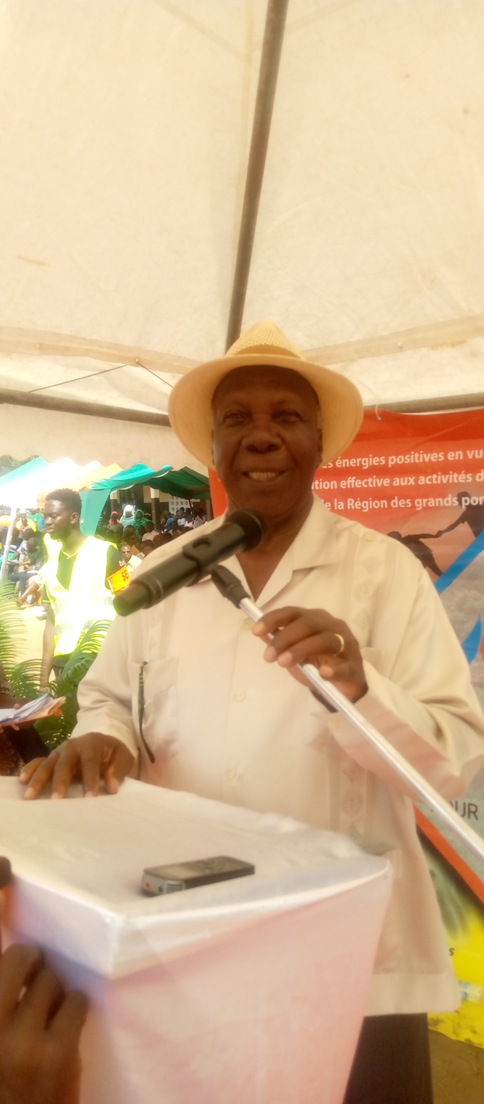 Le ministre gouverneur Vincent Lohouess Essoh, proche collaborateur du président Alassane Ouattara Le ministre gouverneur Vincent Lohouess Essoh, proche collaborateur du président Alassane Ouattara