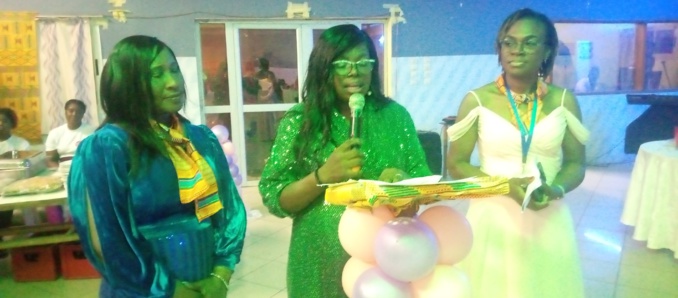 Mme Annick Akré, présidente de Fadi Mme Annick Akré, présidente de Fadi