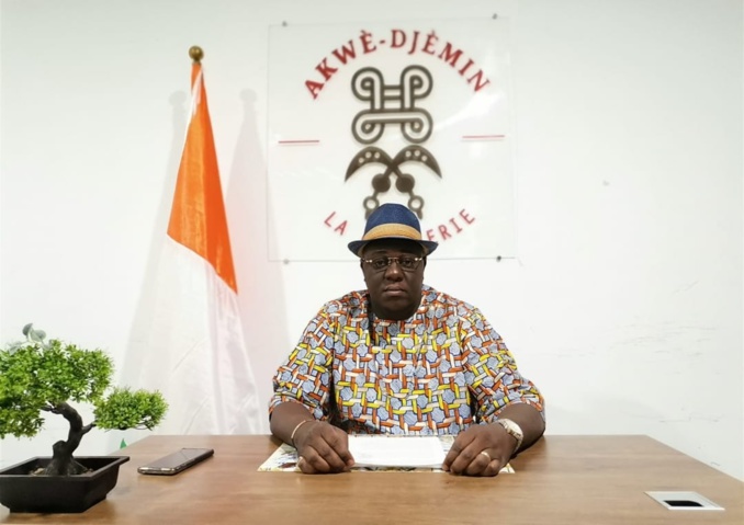 M Ayaké Germain, le directeur de cabinet du chef du village d'Adjamé Bingerville M Ayaké Germain, le directeur de cabinet du chef du village d'Adjamé Bingerville