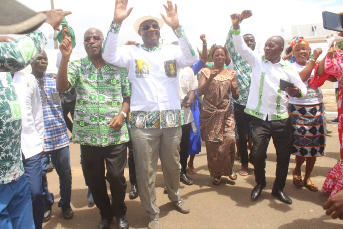 Rentrée politique du Pdci-Rda à Grand Lahou/ Guikahué présente le candidat du Pdci-Rda et interpelle le Rhdp. Rentrée politique du Pdci-Rda à Grand Lahou/ Guikahué présente le candidat du Pdci-Rda et interpelle le Rhdp.