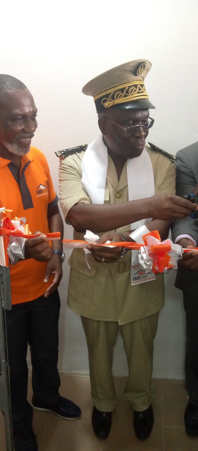 Le préfet de Dabou a procédé à l'ouverture des locaux d'Ibagim à Dabou Le préfet de Dabou a procédé à l'ouverture des locaux d'Ibagim à Dabou