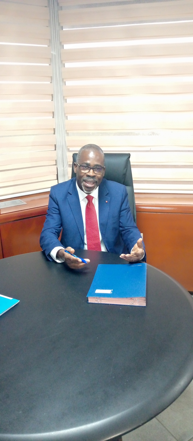 Le maire Joachim Beugré Le maire Joachim Beugré