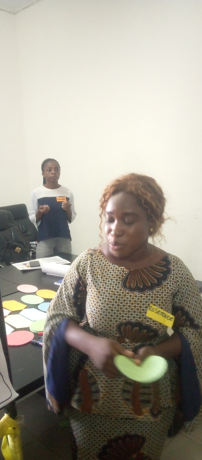 La journaliste Rosemonde Fancey a insisté sur la dangerosité des rumeurs et discours de haine en période électorale La journaliste Rosemonde Fancey a insisté sur la dangerosité des rumeurs et discours de haine en période électorale