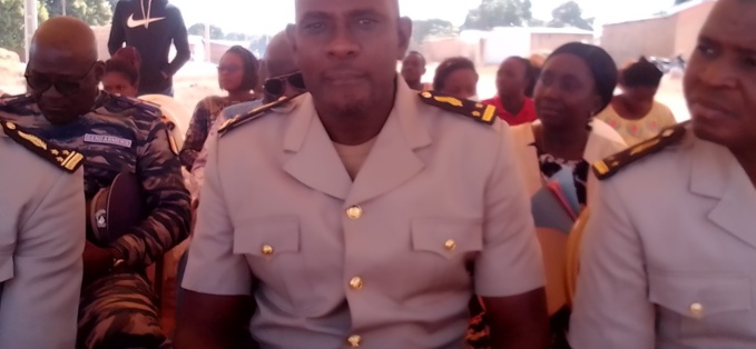 Le sous préfet de Bahouakaha, Jean Paul Beugré œuvre à la salubrité de sa circonscription Le sous préfet de Bahouakaha, Jean Paul Beugré œuvre à la salubrité de sa circonscription