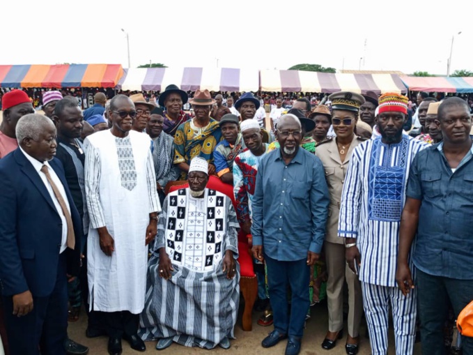 Les ministres Alcide Djédjé et Epiphane Bi Ballo ont apporté leur soutien à la communauté Burkinabè de Sinfra