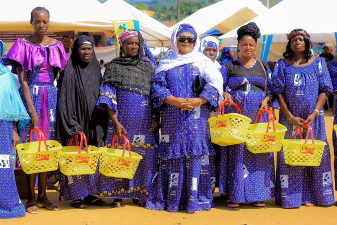 15 ans de l'Ong "Cœur de Mère"/ La maman des orphelins frappe à la porte du gouvernement. 15 ans de l'Ong "Cœur de Mère"/ La maman des orphelins frappe à la porte du gouvernement.