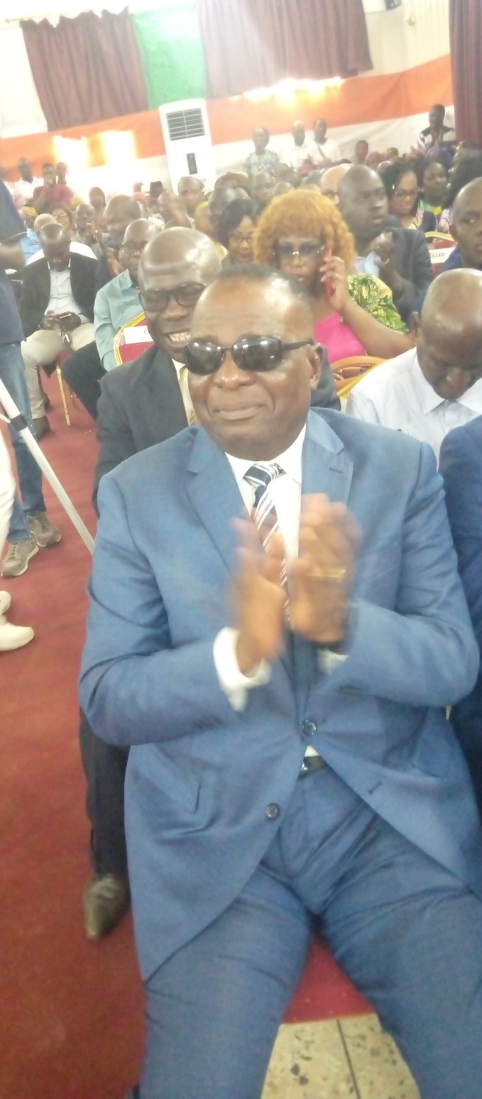 Le maire Yédé Niangne Jean Claude reconduit pour un nouveau mandat Le maire Yédé Niangne Jean Claude reconduit pour un nouveau mandat