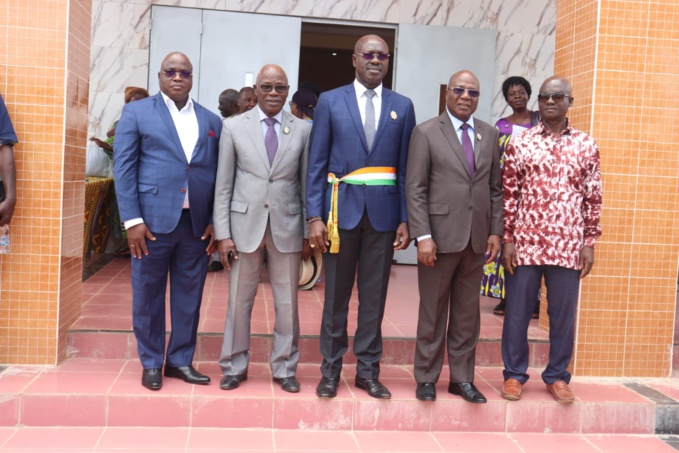 Le président du conseil régional de l'Iffou et ses vice présidents Le président du conseil régional de l'Iffou et ses vice présidents