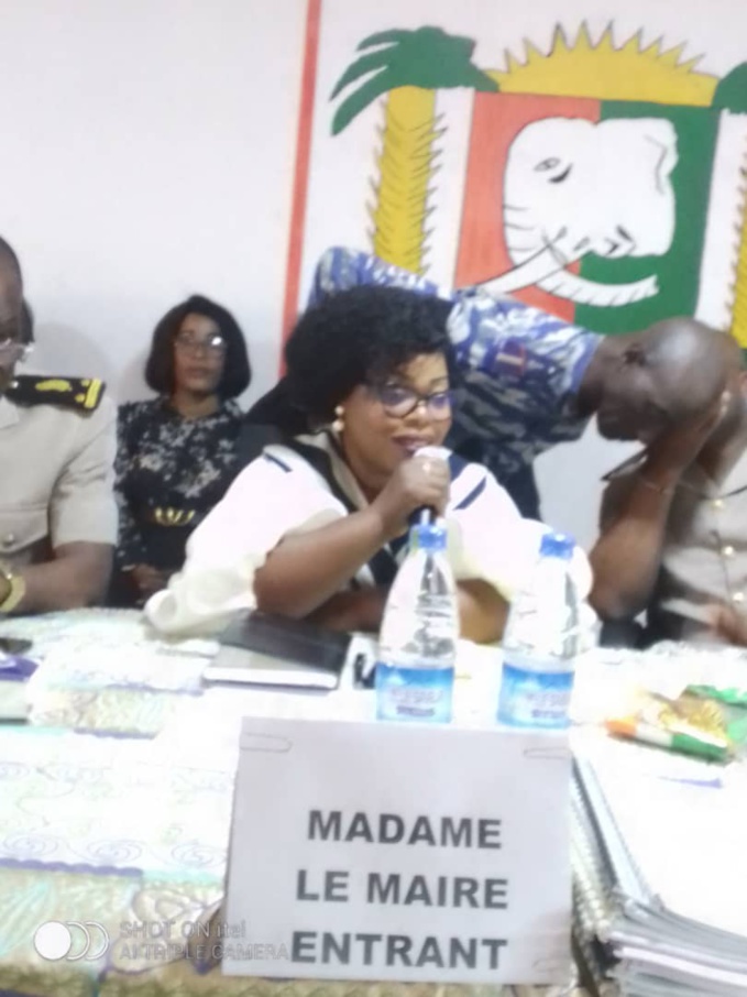 Mme le Maire de Logoualé promet de n'a pas décevoir Mme le Maire de Logoualé promet de n'a pas décevoir