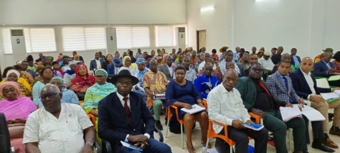 Les conseillers régionaux ont adopté le projet du programme triennal 2024-2026 Les conseillers régionaux ont adopté le projet du programme triennal 2024-2026