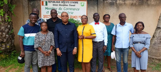 Le directeur régional du commerce et de l'industrie des Grands Ponts a échangé avec la presse Le directeur régional du commerce et de l'industrie des Grands Ponts a échangé avec la presse