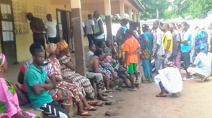 Les électeurs sont sortis nombreux pour prendre part aux élections partielles à Gohitafla Les électeurs sont sortis nombreux pour prendre part aux élections partielles à Gohitafla