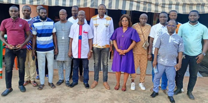 Lutte contre le chômage à Daoukro/ Un cadre annonce la construction d'une huilerie Lutte contre le chômage à Daoukro/ Un cadre annonce la construction d'une huilerie