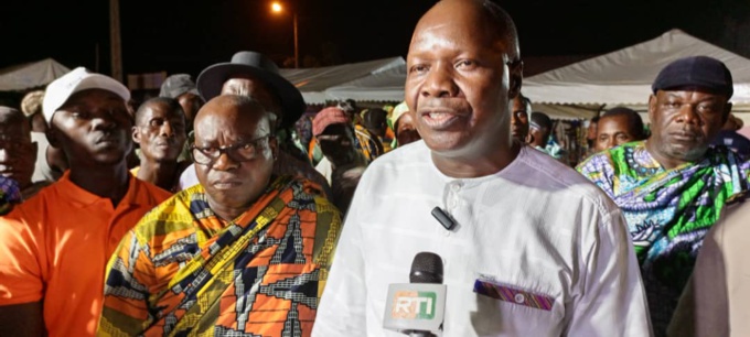 Le ministre Mabri Toikeuse a invité les populations du Léboutou Le ministre Mabri Toikeuse a invité les populations du Léboutou