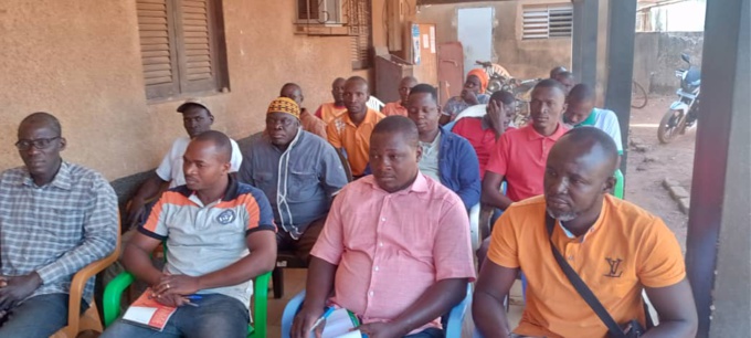 Can 2023/Le sous préfet et des cadres de Bahouakaha réservent une grosse surprise aux populations Can 2023/Le sous préfet et des cadres de Bahouakaha réservent une grosse surprise aux populations