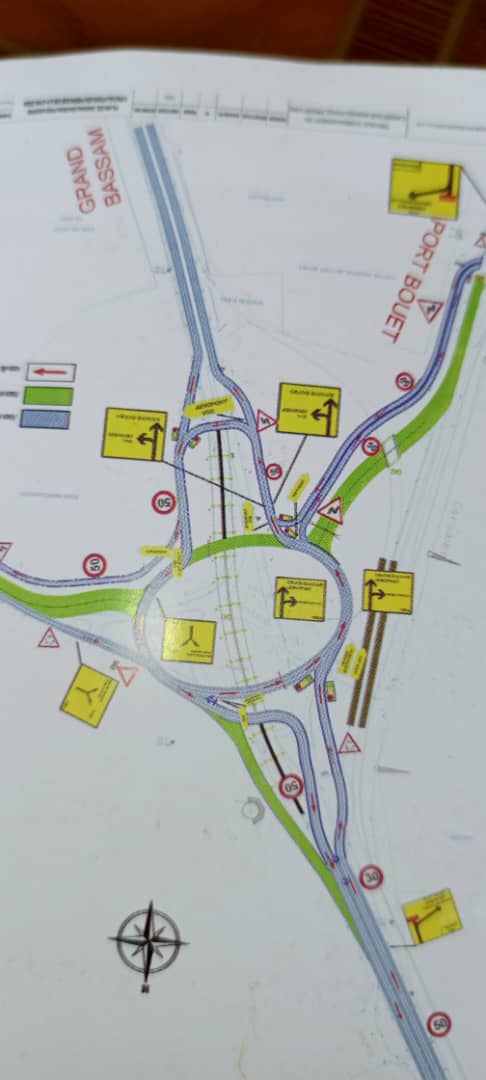 Échangeur du carrefour Akwaba/ Voici le plan de circulation. Échangeur du carrefour Akwaba/ Voici le plan de circulation.