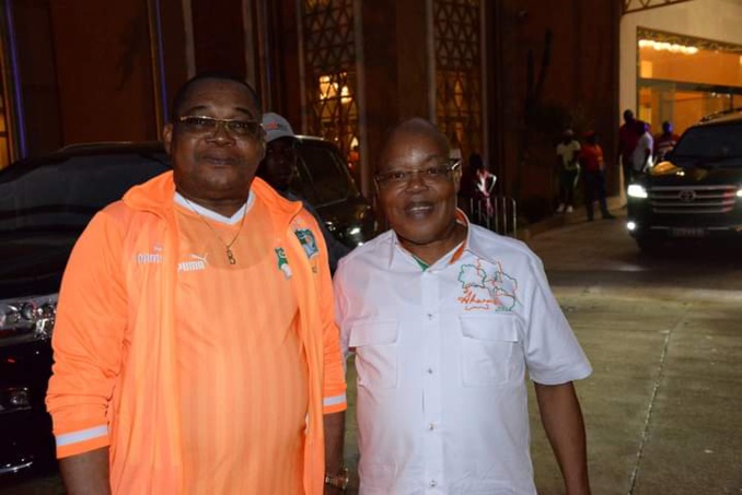 Le ministre Sérey Doh Célestin et le député Doho Simon ont fumé le calumet de la paix