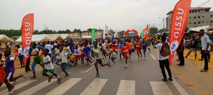 Lancement officiel des compétitions Oissu à Dabou/ Le ministre Adjé Silas : "Nous allons sortir l'Oissu de sa lhétargie" Lancement officiel des compétitions Oissu à Dabou/ Le ministre Adjé Silas : "Nous allons sortir l'Oissu de sa lhétargie"