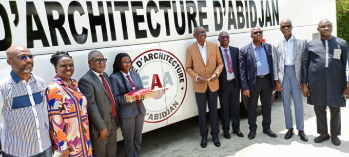 École d'architecture d'Abidjan/ Les responsables jettent les bases d'une école internationale de référence. École d'architecture d'Abidjan/ Les responsables jettent les bases d'une école internationale de référence.