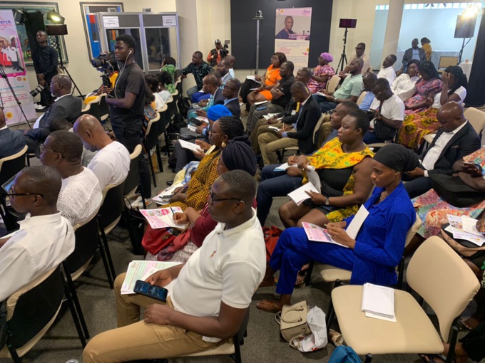 Sensibiliser contre les préjugés dus à l’infertilité  dans le couple en Afrique, les médias comme acteurs.  Sensibiliser contre les préjugés dus à l’infertilité  dans le couple en Afrique, les médias comme acteurs.